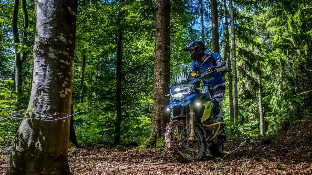 Cestovní Enduro